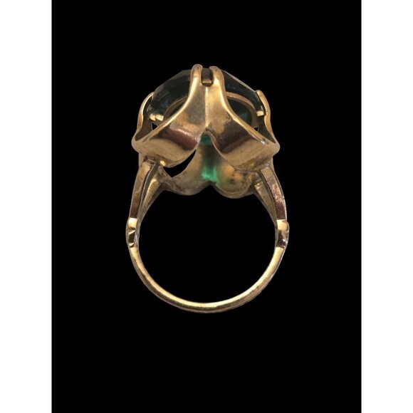Vintage 18K Gold Electroplated Ring  Large Emerald Cut Green Glass Statement - Picture 5 of 11